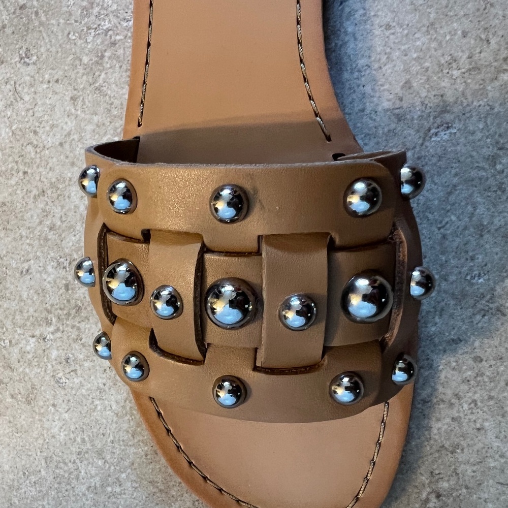 Marc Fisher Pacca Sandal size 8.5